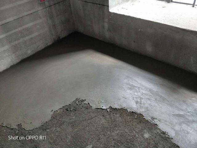 1找平用干漿做壓光面，使地面平整度更好.jpg