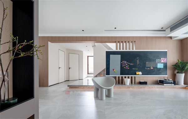 極簡風(fēng)格 極簡風(fēng)格